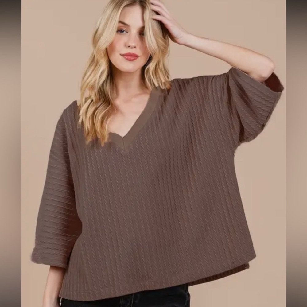 V-Neck Dropped Sleeve Solid Knit Top